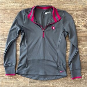 Nike Golf Women’s Medium Dri-Fit Long Sleeve 1/4 Zip Shirt Gray and Pink